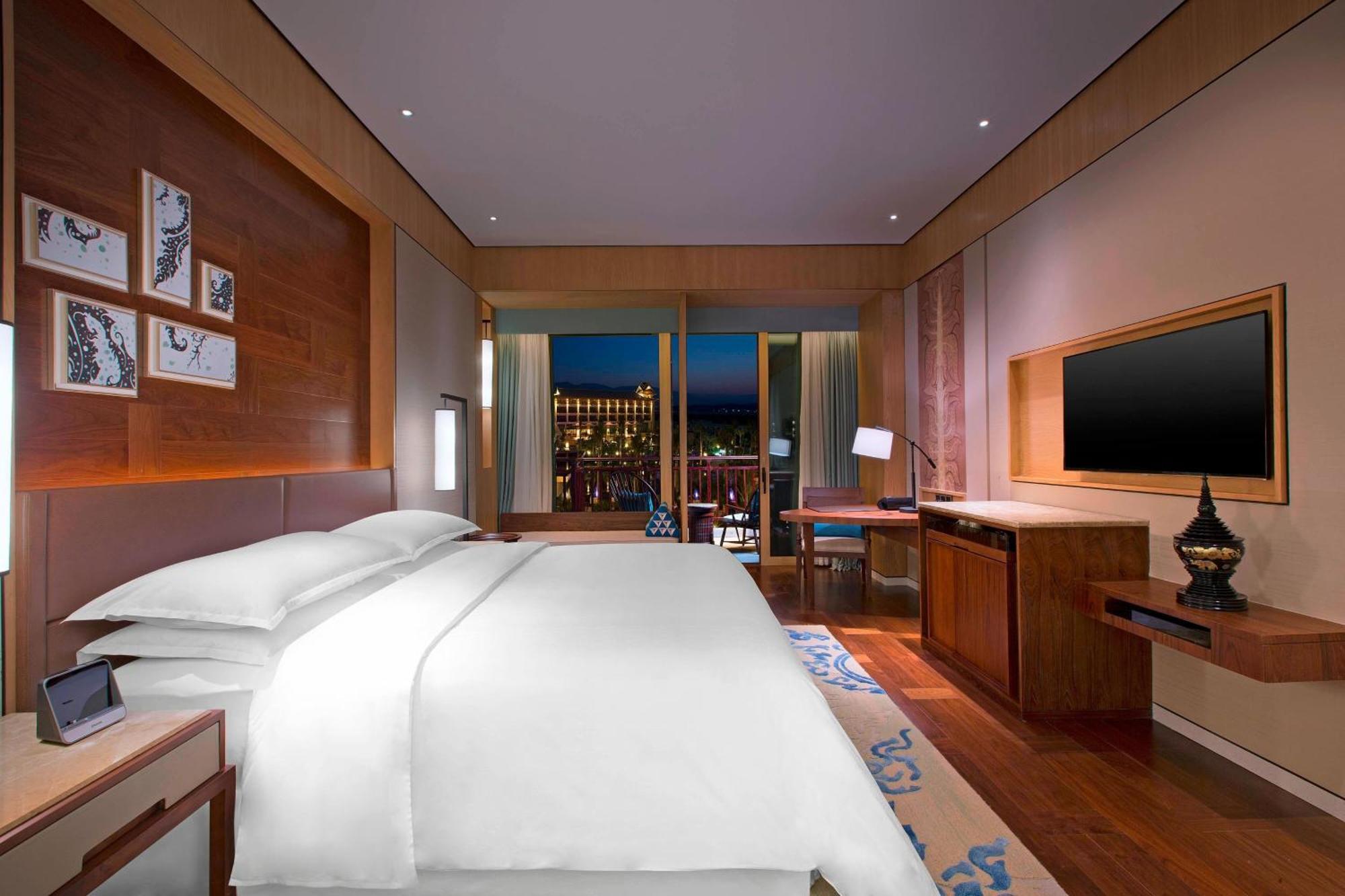 Sheraton Grand Xishuangbanna Hotel Цзинхун Экстерьер фото