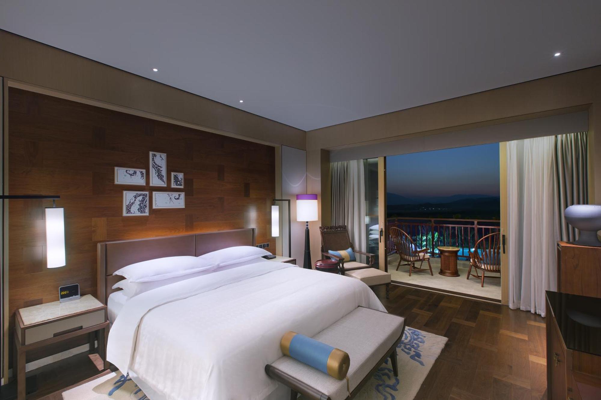 Sheraton Grand Xishuangbanna Hotel Цзинхун Экстерьер фото