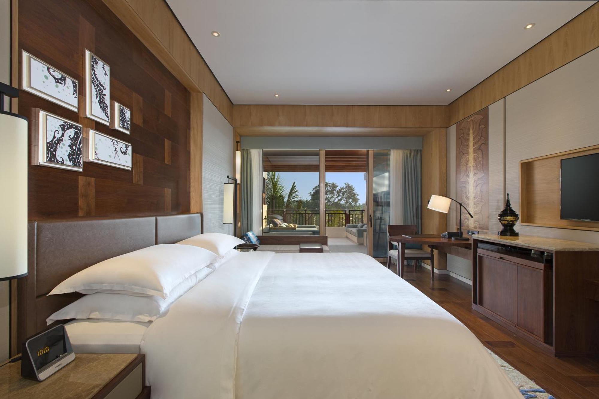 Sheraton Grand Xishuangbanna Hotel Цзинхун Экстерьер фото